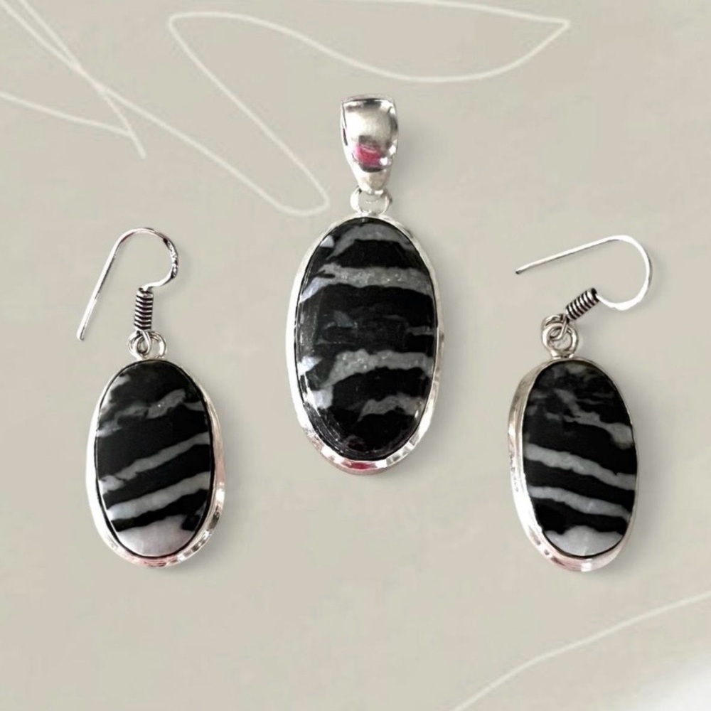 Black/White Zebra Jasper Sterling Silver Pendant & Earring Set